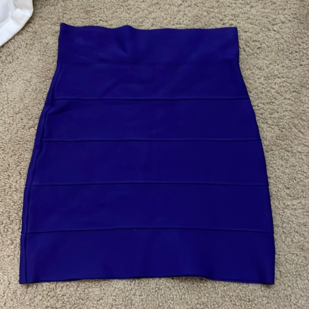 BCBG MAXAZERIA High-Waisted Purple Pencil Skirt